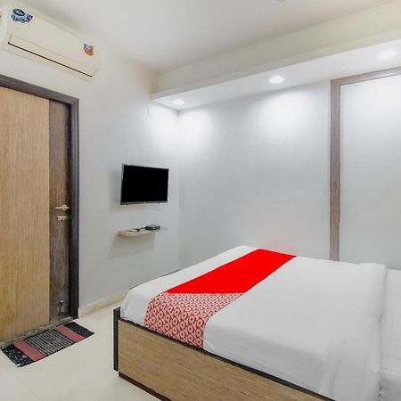 Super Hotel O Adri Hotels 2 Near Dum Dum Metro Station Экстерьер фото