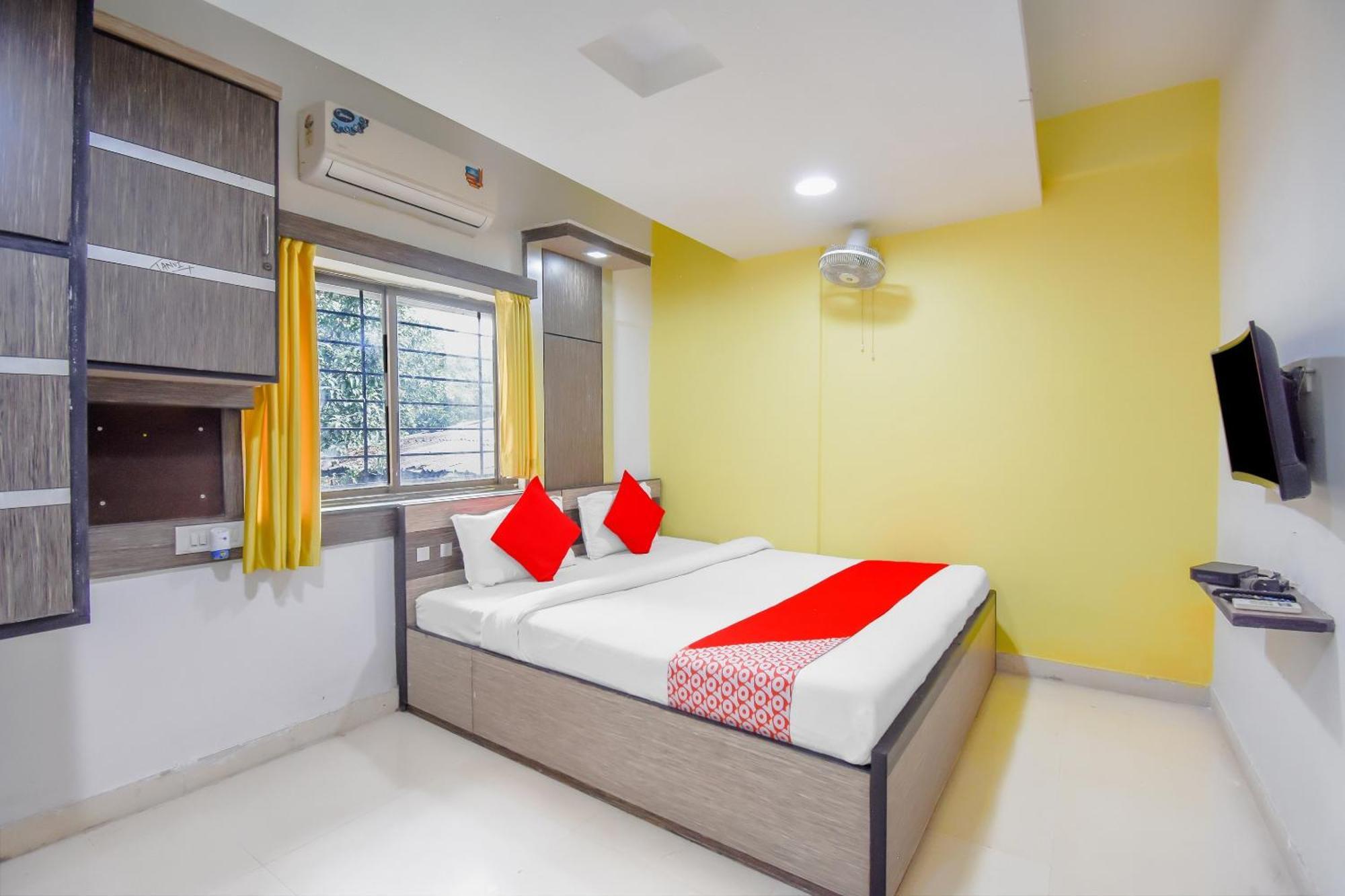 Super Hotel O Adri Hotels 2 Near Dum Dum Metro Station Экстерьер фото