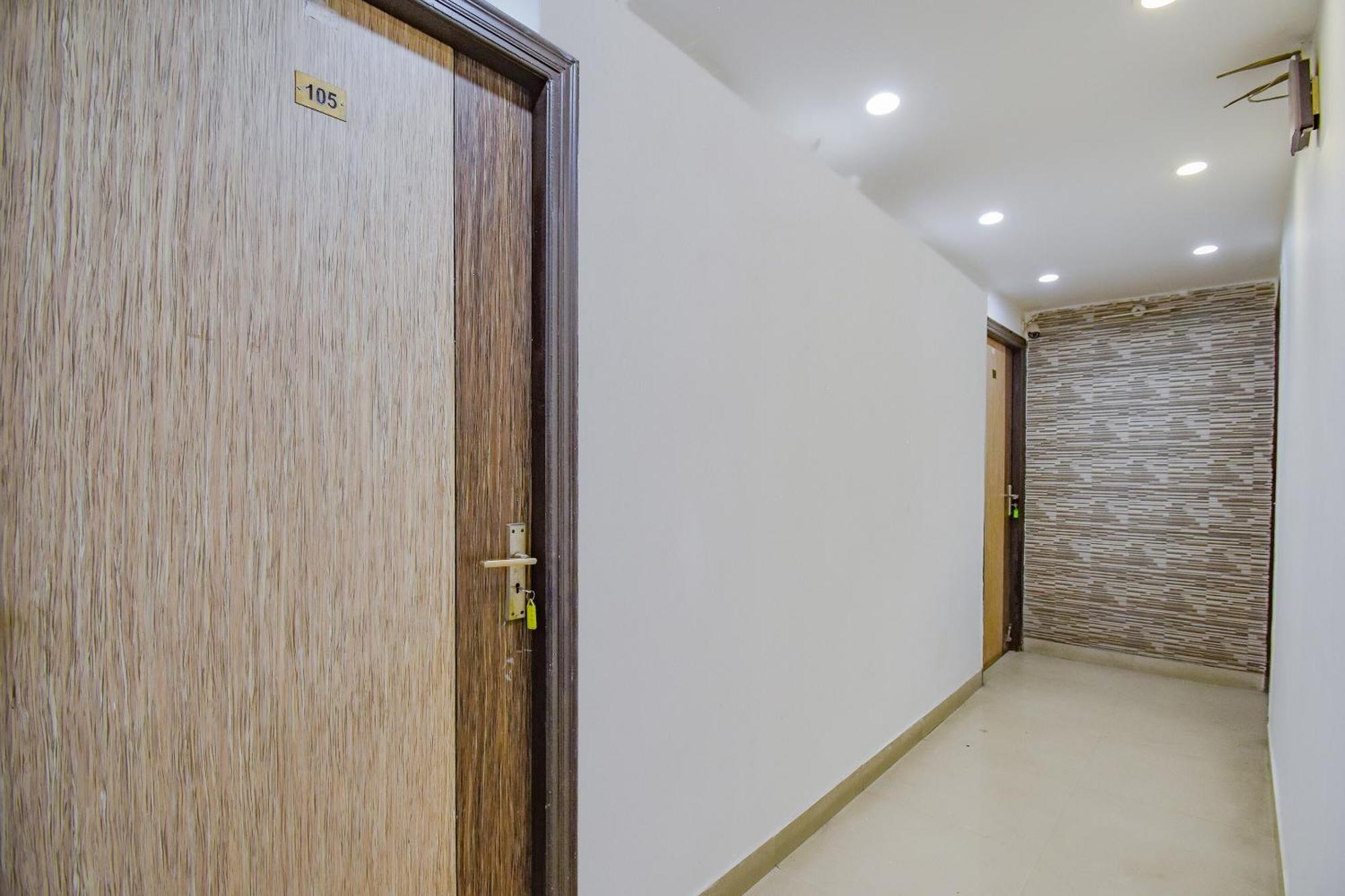 Super Hotel O Adri Hotels 2 Near Dum Dum Metro Station Экстерьер фото